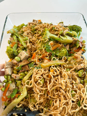 نودلز نباتي مليان بروتين 🍜