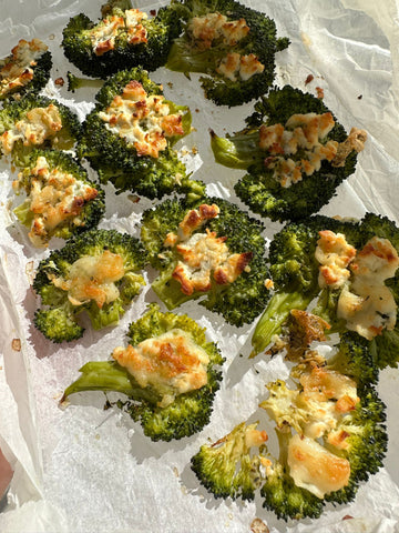 بروكولي بالجبنة لذيذ