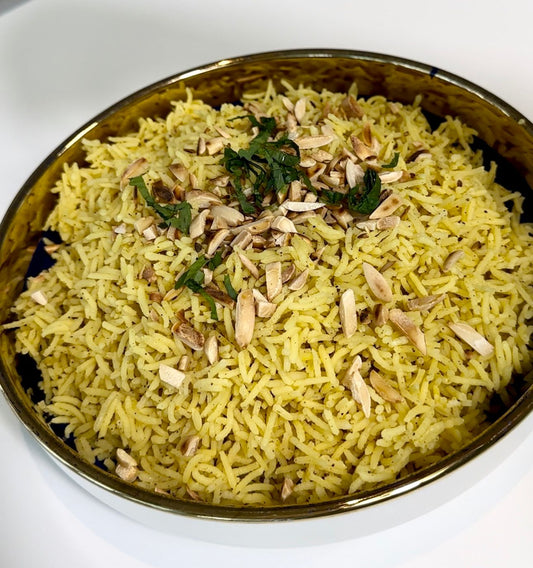 أرز مفلفل بدون زيت أو زبده