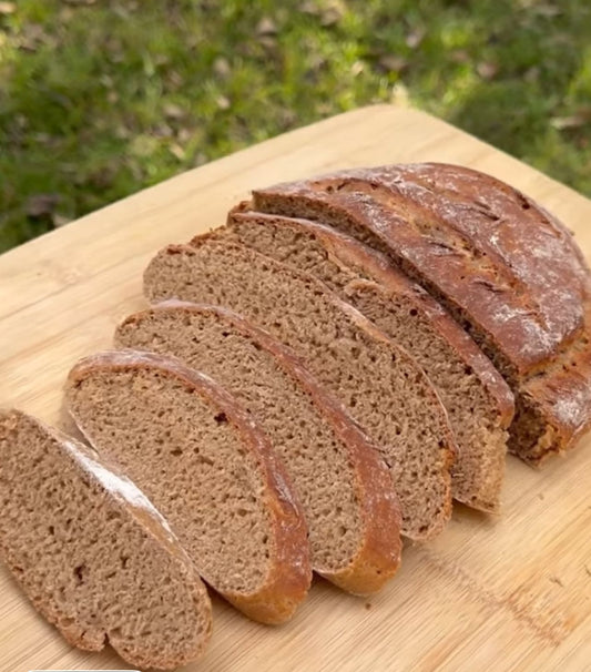 خبز من طحين كامل من الحنطه